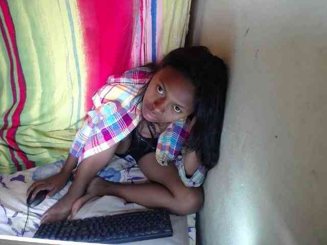 SarahHot