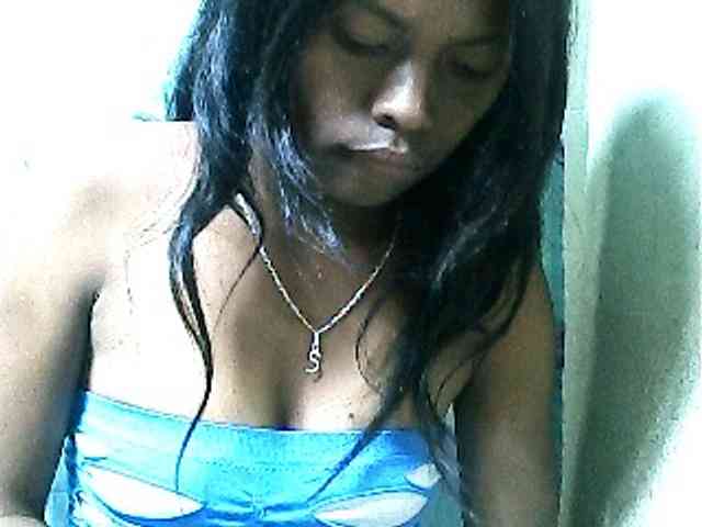 SarahHot webcam
