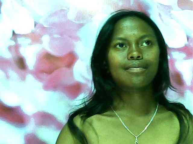 SarahHot