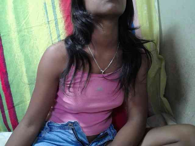 SarahHot