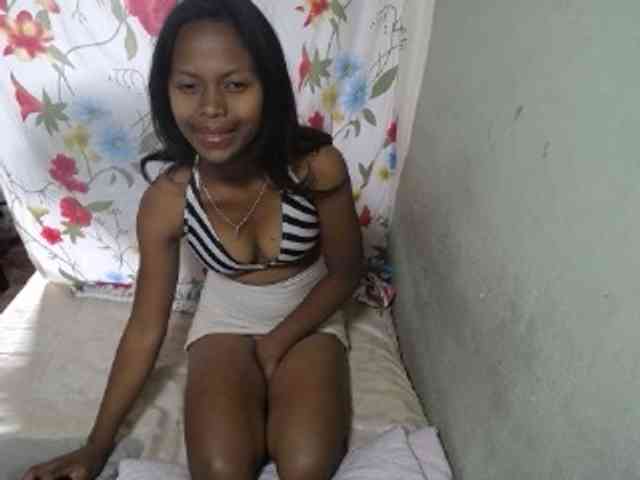 SarahHot