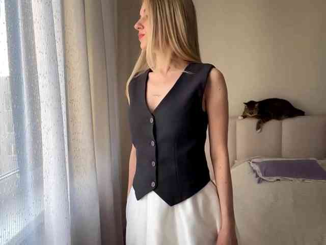 Model: LinnEskeets