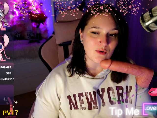 Jinyxx3 live cam on BongaCams