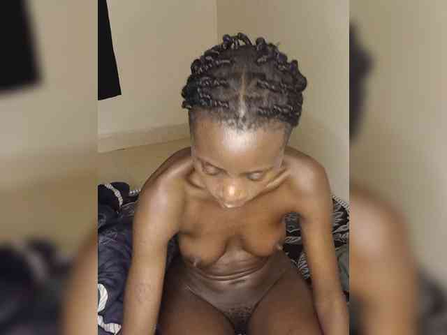 Cheekychiq webcam
