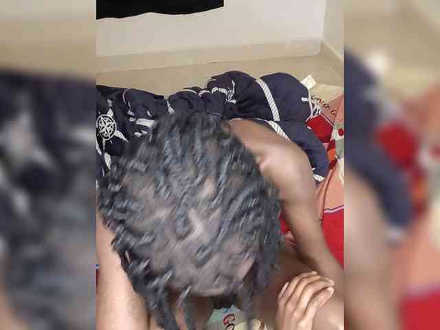 Cheekychiq webcam