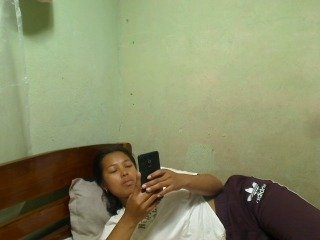 AmeliaHot