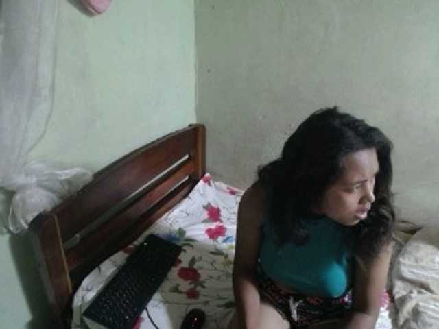 AmeliaHot live cam on BongaCams