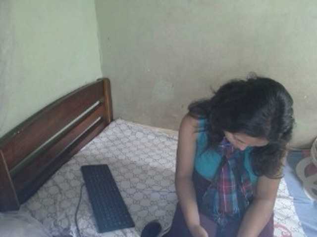 AmeliaHot