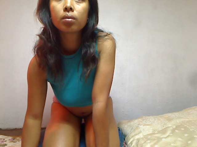 AmeliaHot live cam on BongaCams