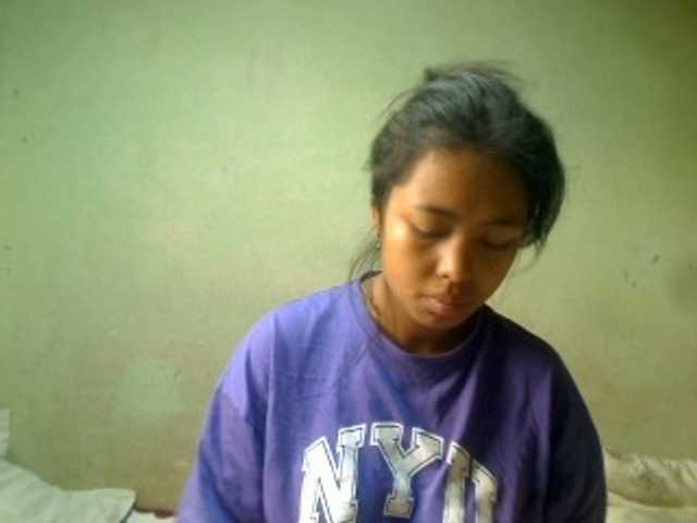 AmeliaHot