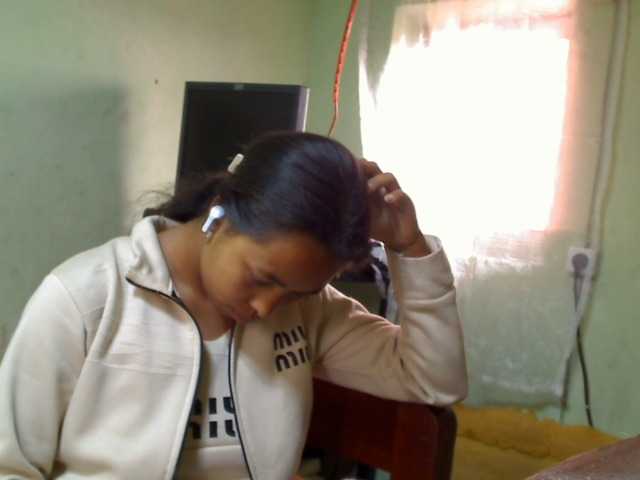 AmeliaHot live cam on BongaCams