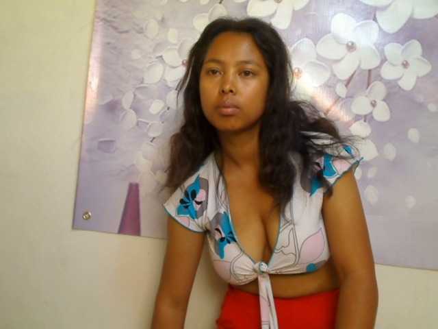 AmeliaHot