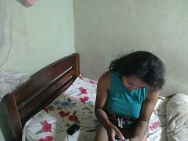 AmeliaHot live cam on BongaCams