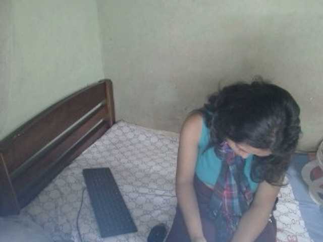AmeliaHot