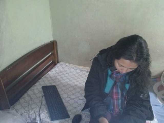 AmeliaHot