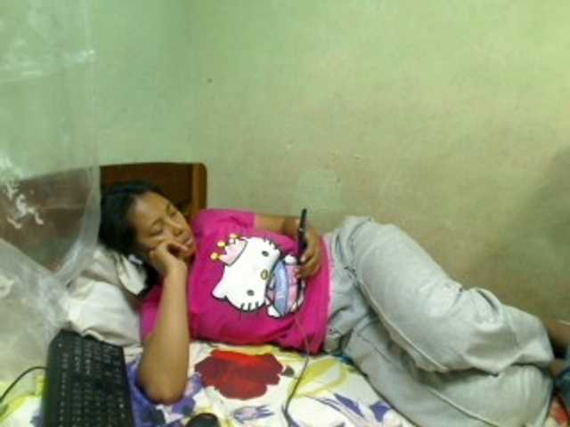 AmeliaHot