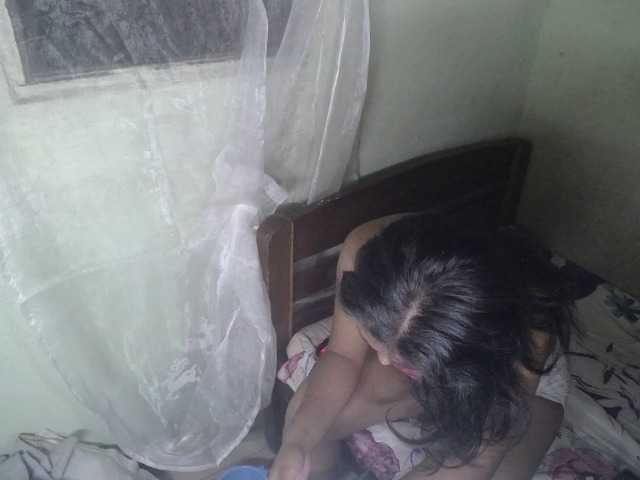 AmeliaHot
