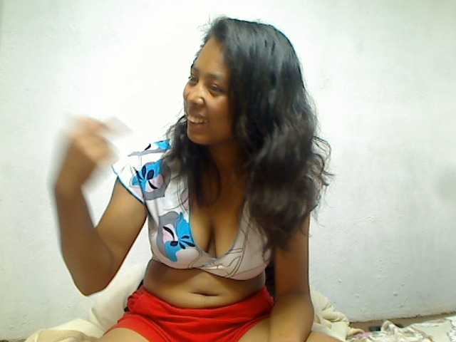AmeliaHot