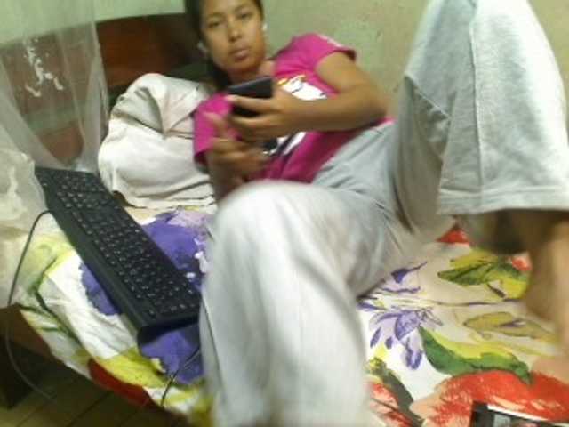 AmeliaHot