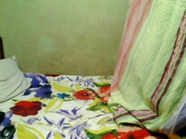 AmeliaHot