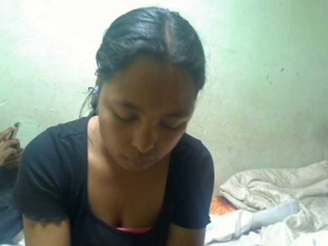 AmeliaHot live cam on BongaCams