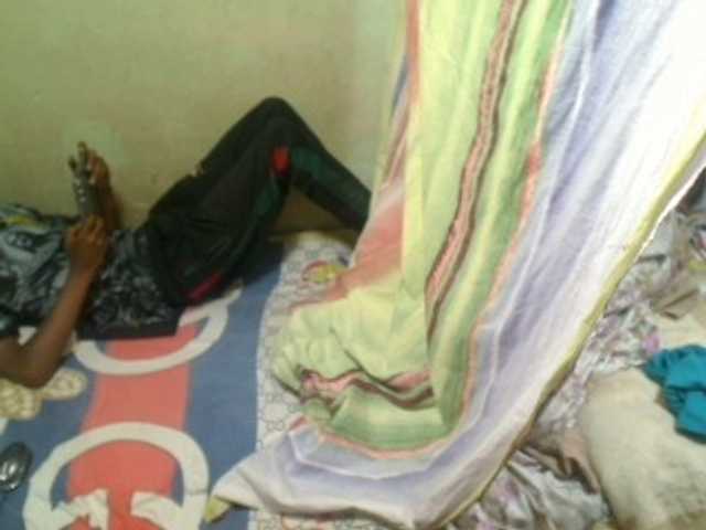 AmeliaHot
