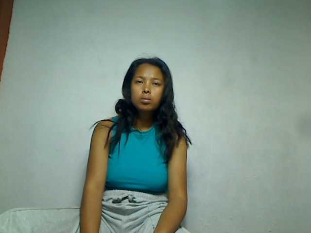 AmeliaHot