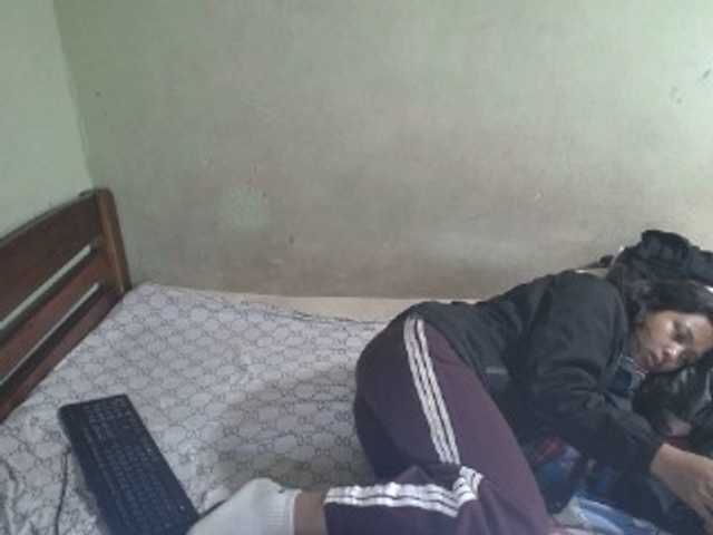 AmeliaHot