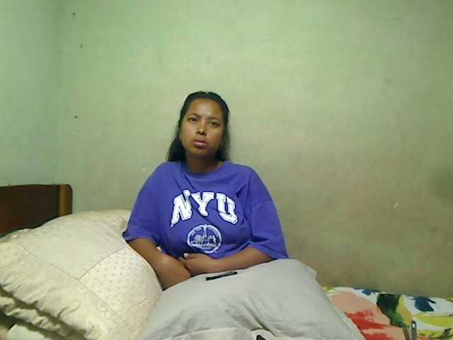 AmeliaHot
