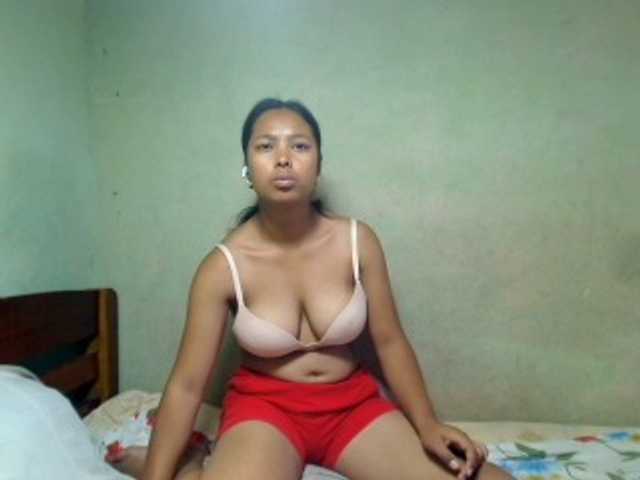 AmeliaHot live cam on BongaCams
