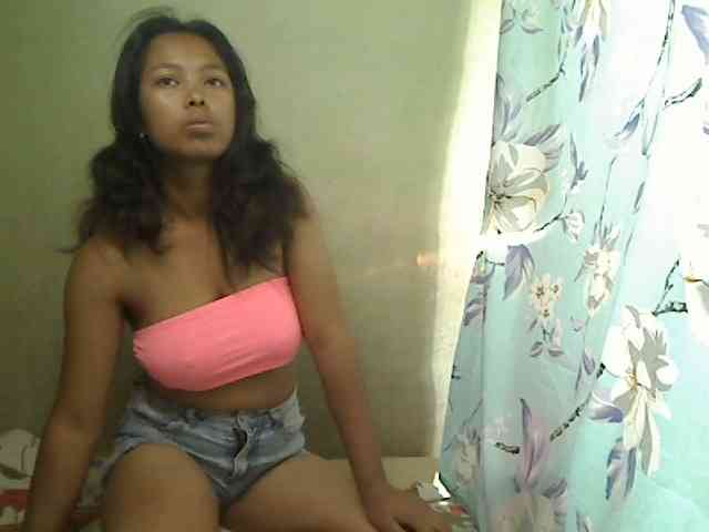 AmeliaHot webcam