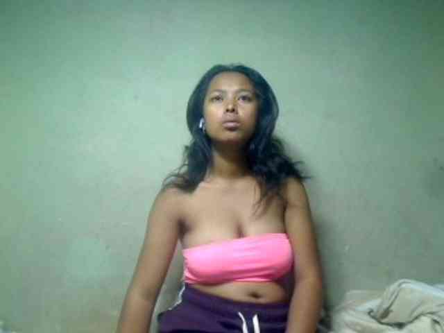 AmeliaHot webcam