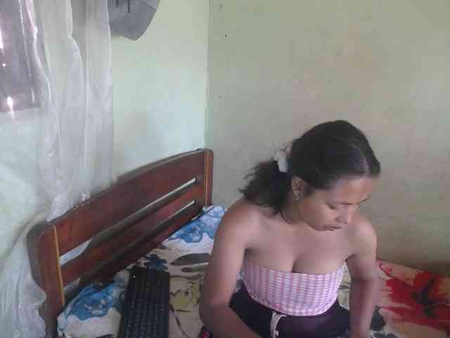 AmeliaHot AmeliaHot