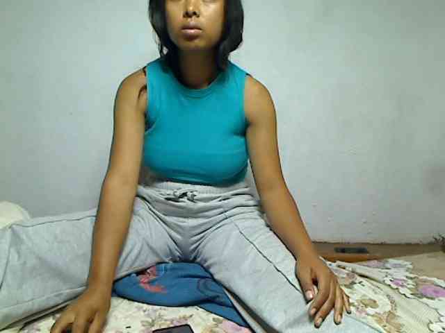 AmeliaHot webcam