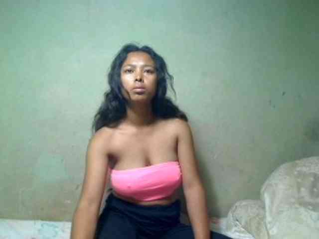Modèle: AmeliaHot