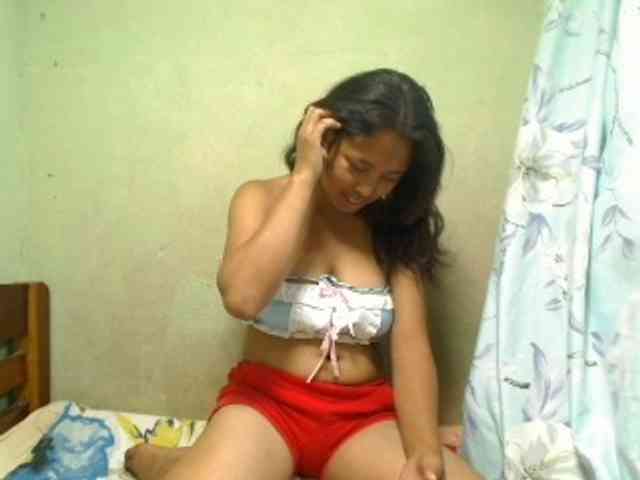 AmeliaHot