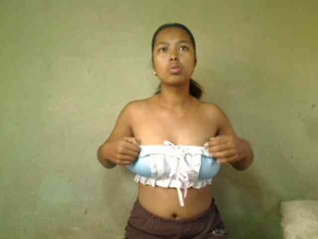 AmeliaHot webcam