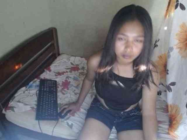 AmeliaHot