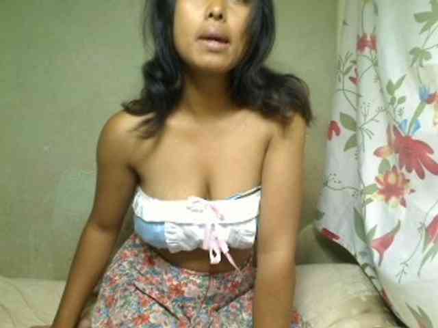 AmeliaHot webcam