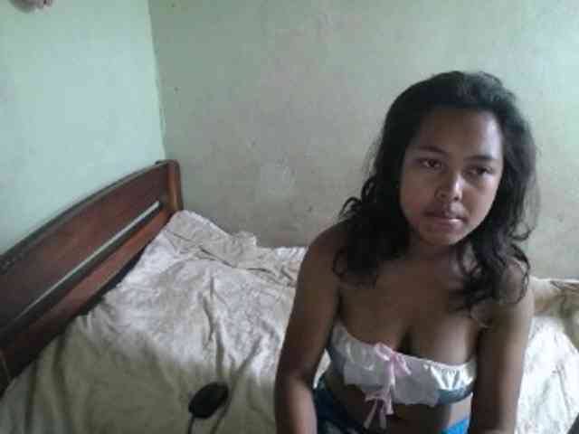 AmeliaHot webcam