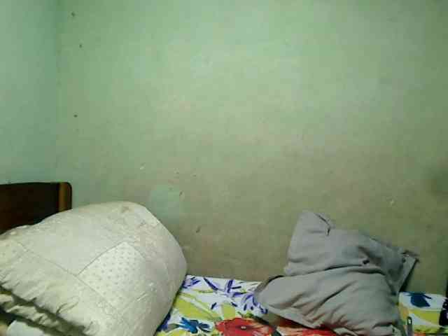 AmeliaHot