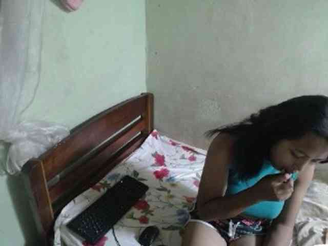 AmeliaHot webcam