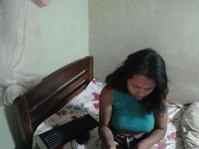 AmeliaHot webcam