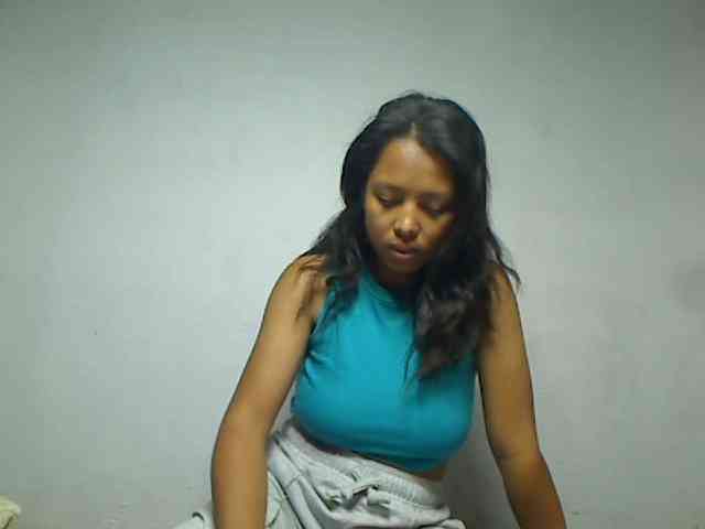 AmeliaHot webcam