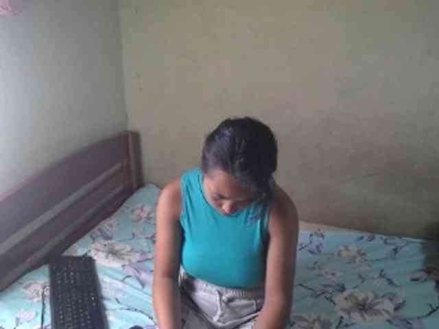 AmeliaHot