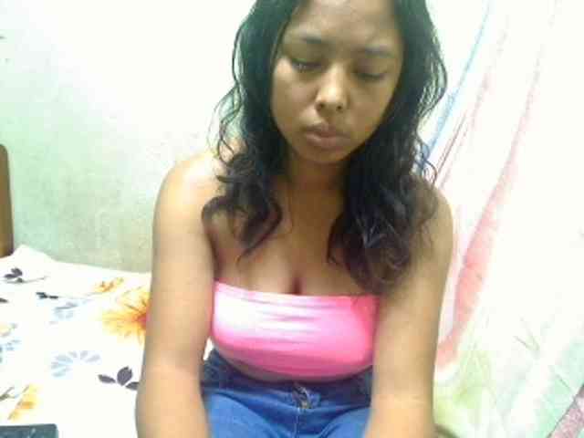 AmeliaHot