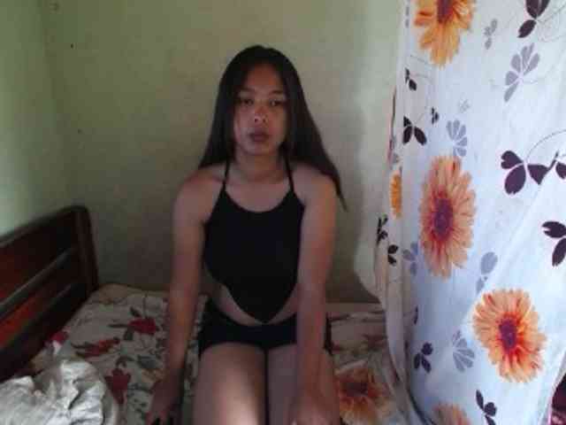 AmeliaHot