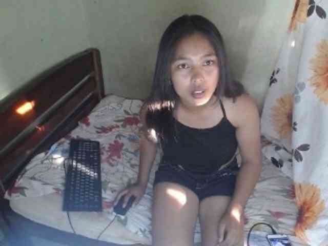 AmeliaHot