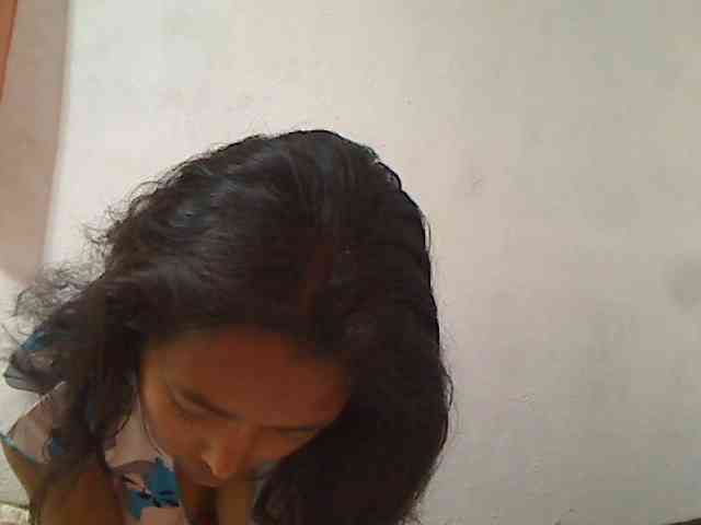 Model: AmeliaHot