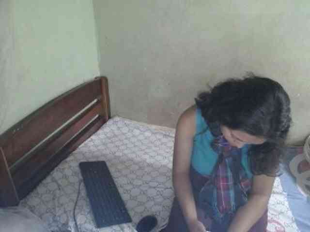 AmeliaHot